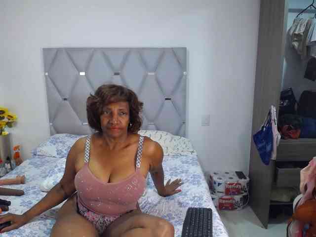 matureflirt69 webcam