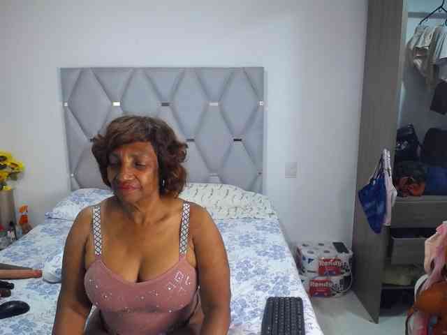 matureflirt69 webcam