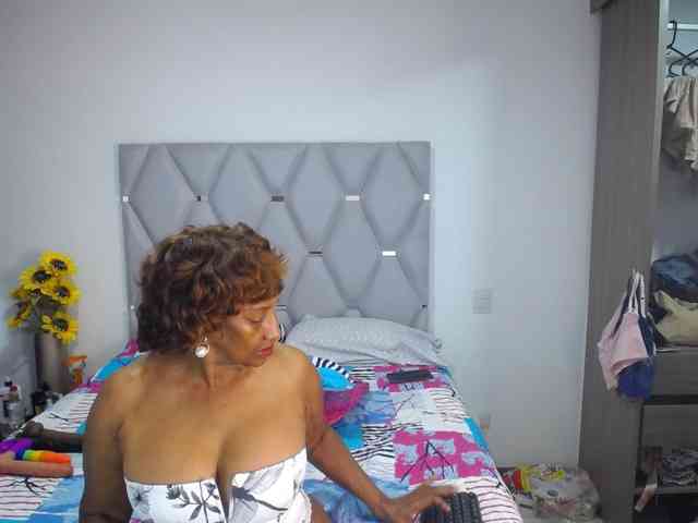 matureflirt69 webcam