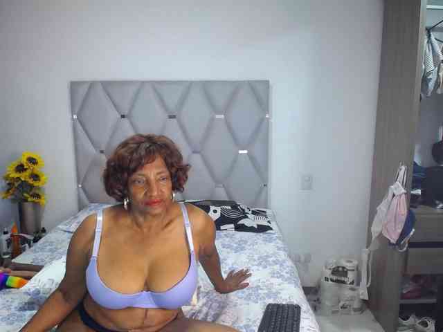 matureflirt69 webcam