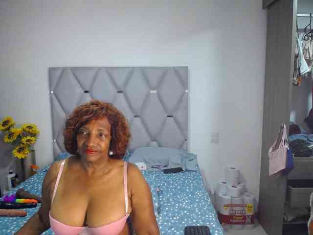 matureflirt69 webcam