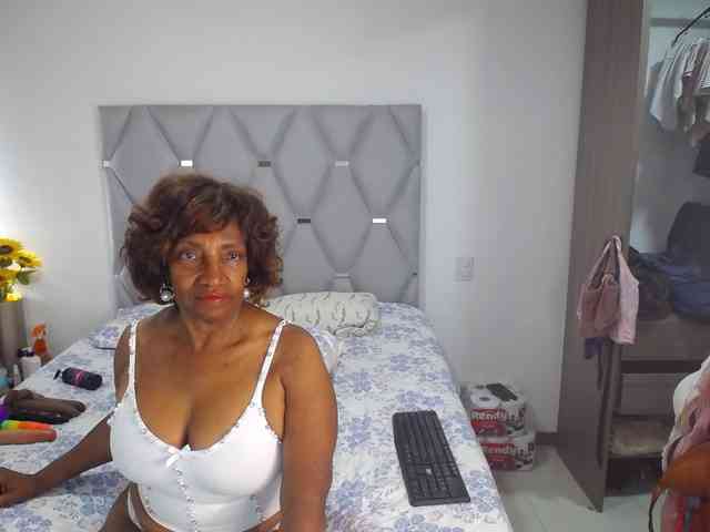 matureflirt69 webcam