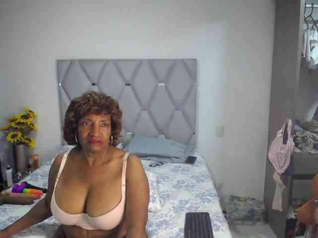 matureflirt69 webcam