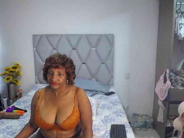 matureflirt69 webcam
