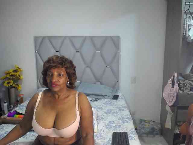 matureflirt69 webcam