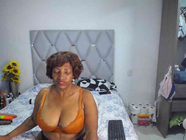 matureflirt69 webcam