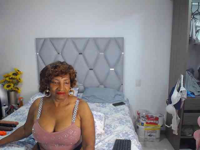 matureflirt69 webcam