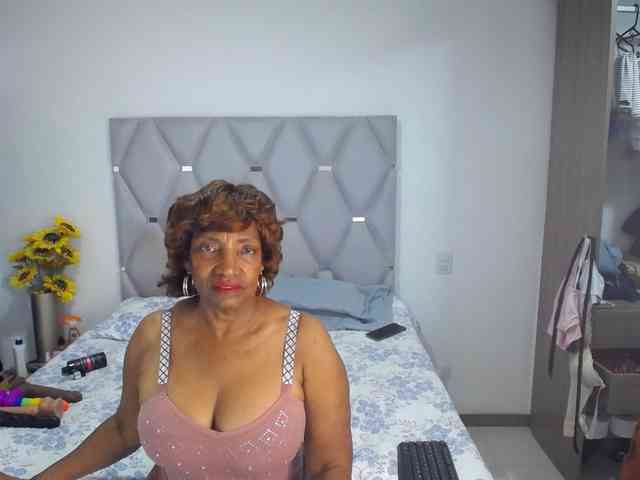 matureflirt69 webcam