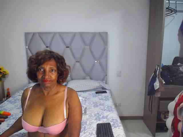 matureflirt69 webcam