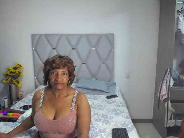 matureflirt69 webcam