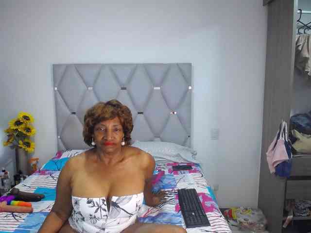 matureflirt69 webcam