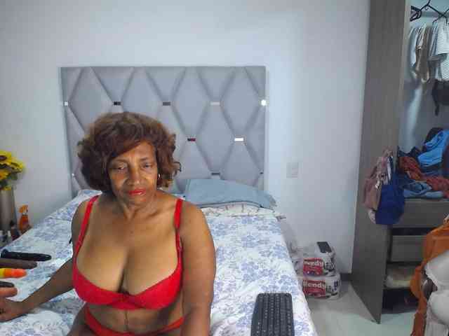 matureflirt69 webcam