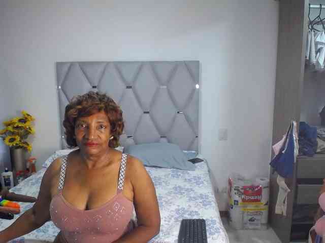 matureflirt69 webcam