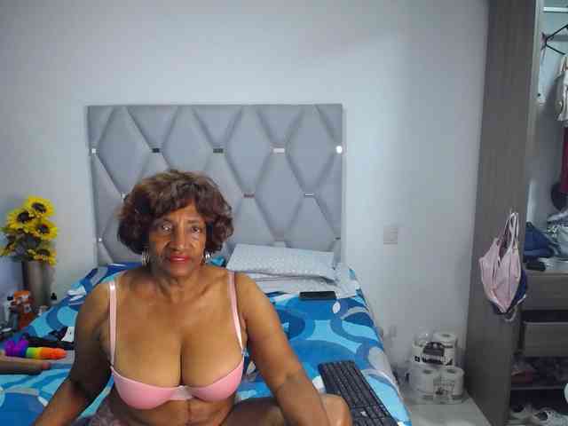 matureflirt69 webcam