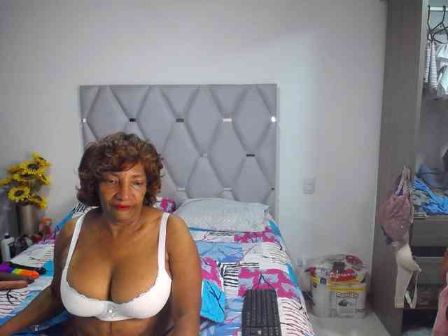 matureflirt69 webcam
