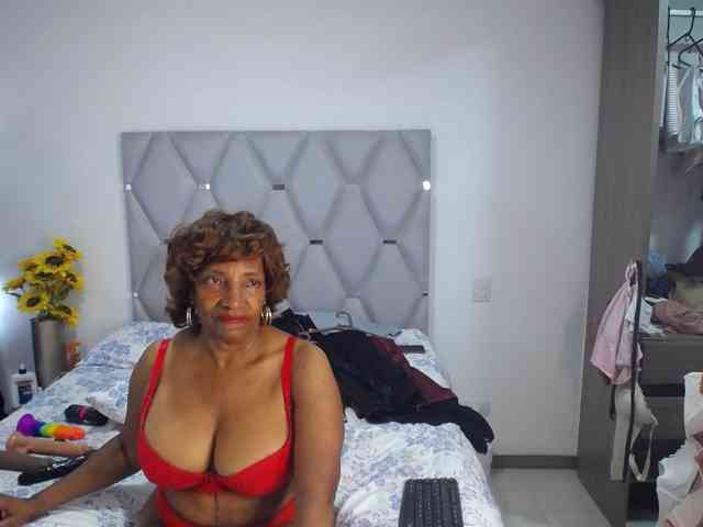 matureflirt69 webcam