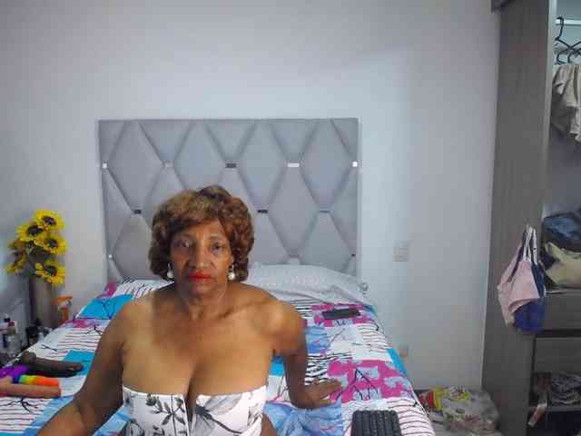 matureflirt69 webcam