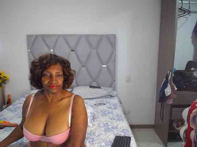 matureflirt69 webcam