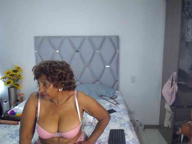 matureflirt69 webcam