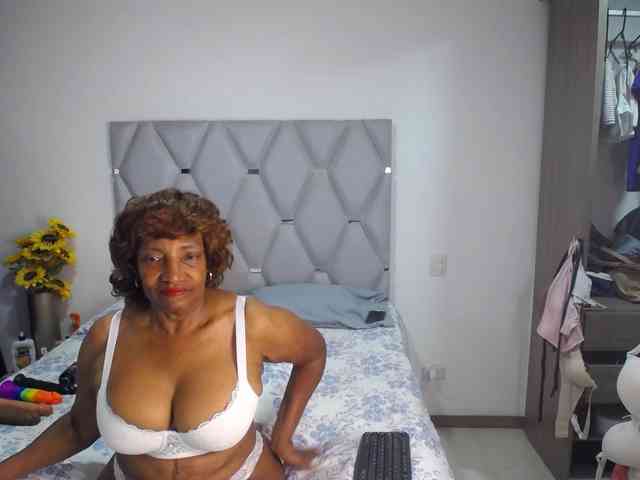 matureflirt69 webcam