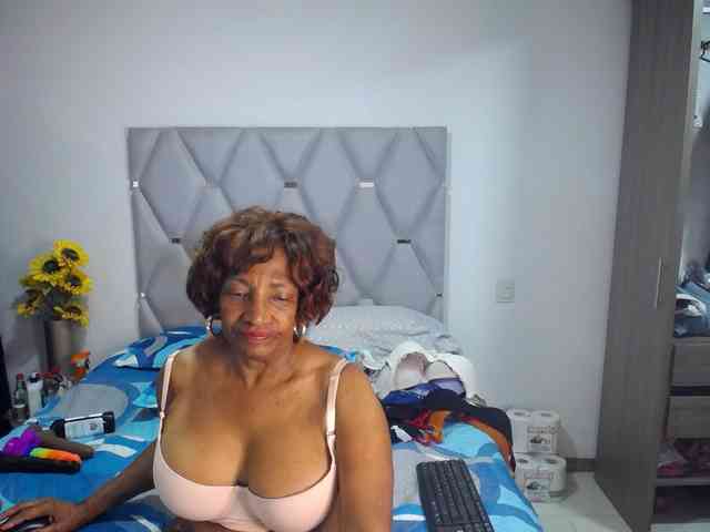 matureflirt69 webcam