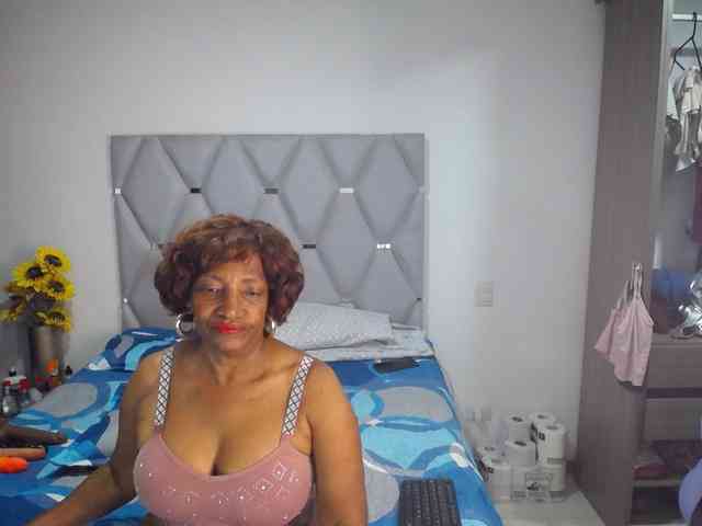 matureflirt69 webcam