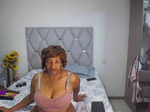 matureflirt69 webcam