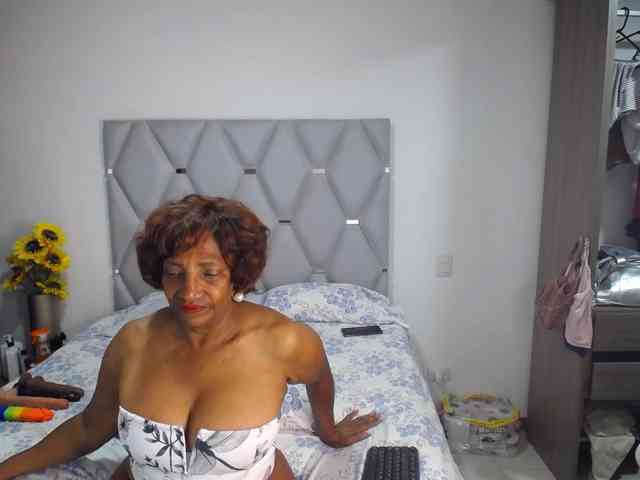 matureflirt69 webcam