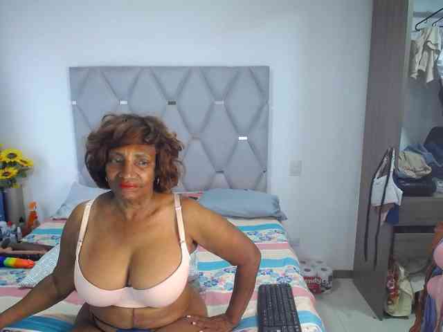matureflirt69 webcam