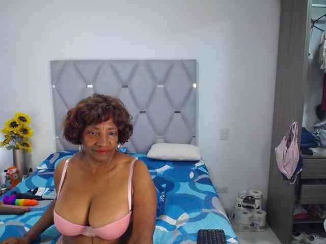 matureflirt69 webcam