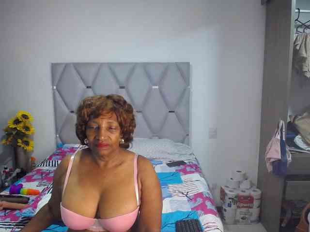 matureflirt69 webcam