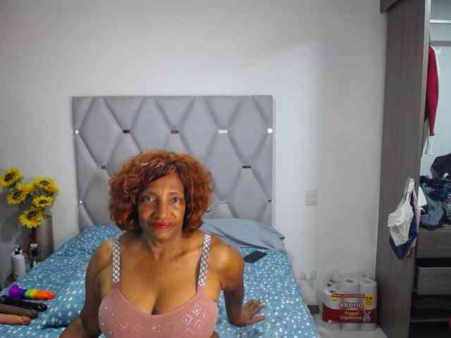 matureflirt69 webcam