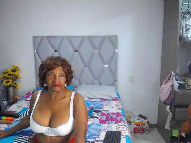matureflirt69 webcam