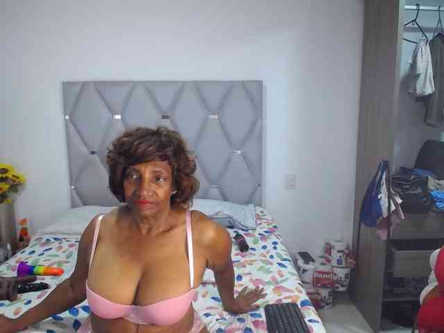 matureflirt69 webcam