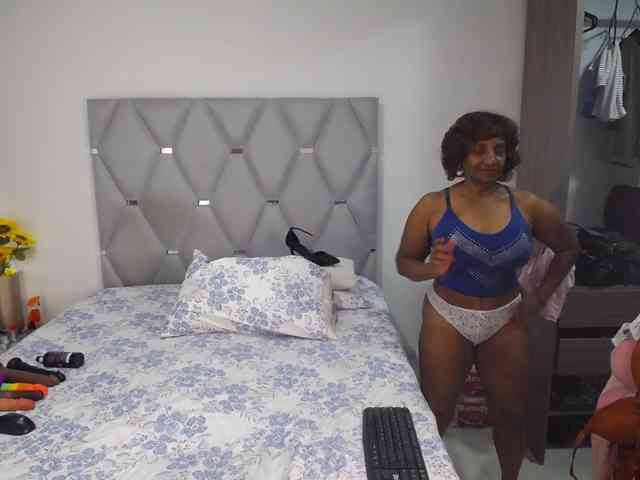 matureflirt69 webcam
