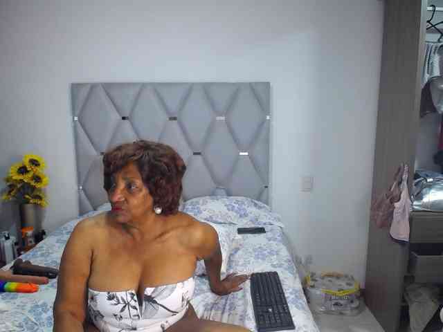 matureflirt69 webcam