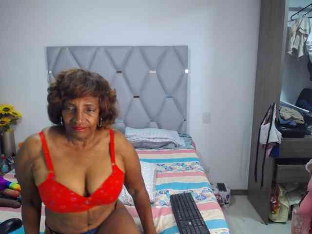 matureflirt69 webcam