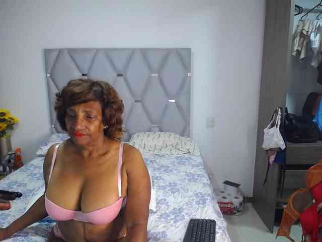 matureflirt69 webcam