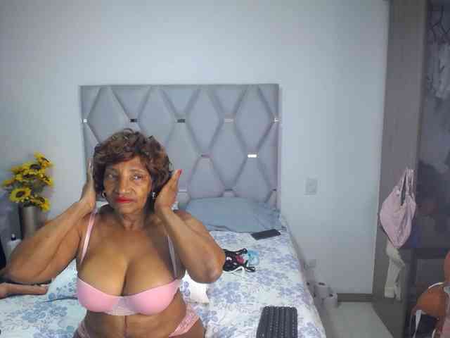 matureflirt69 webcam