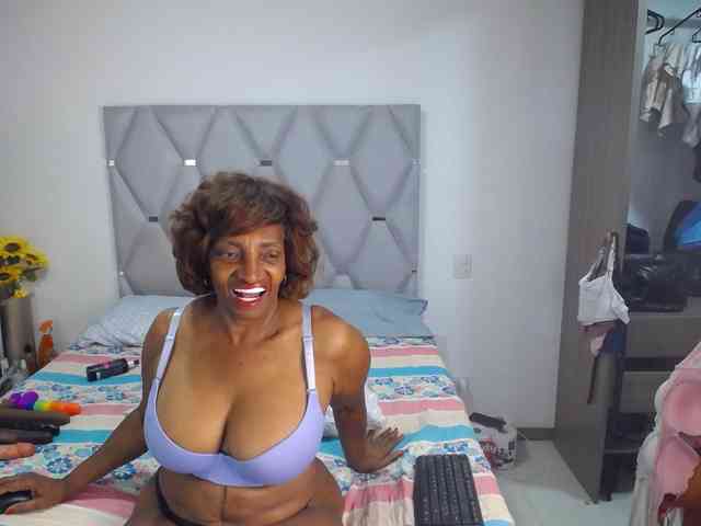 matureflirt69 webcam