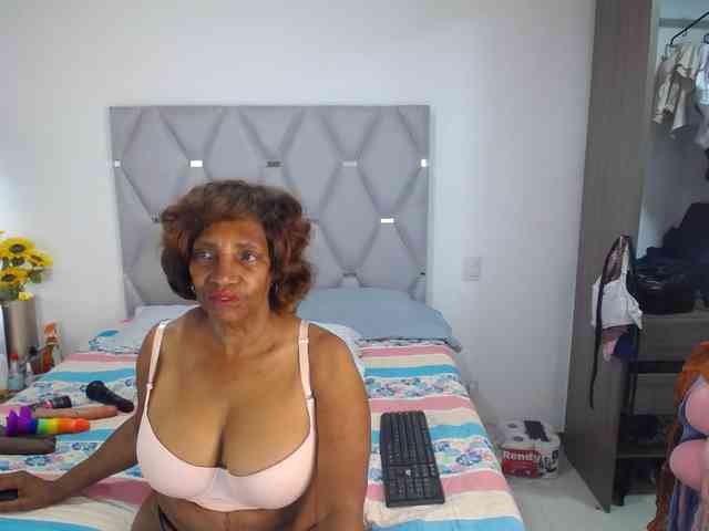 matureflirt69 webcam