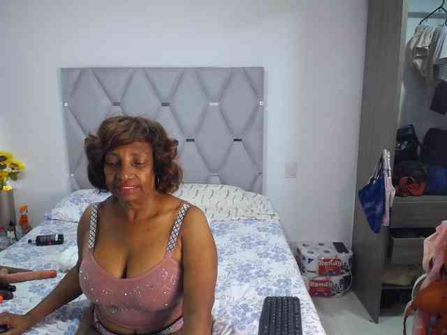 matureflirt69 webcam