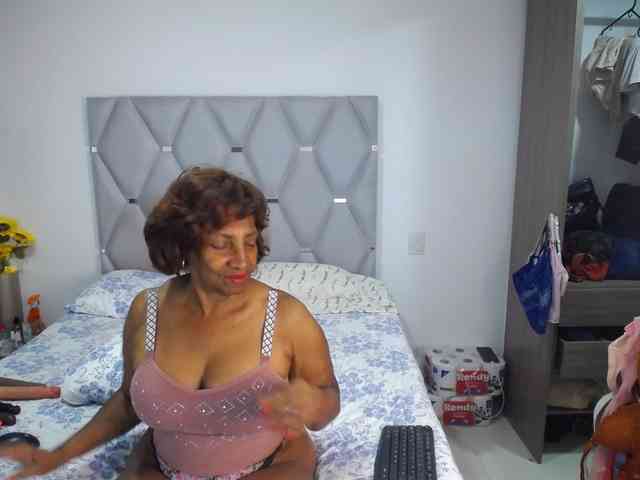 matureflirt69 webcam