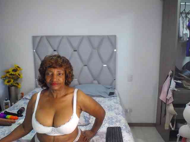 matureflirt69 webcam