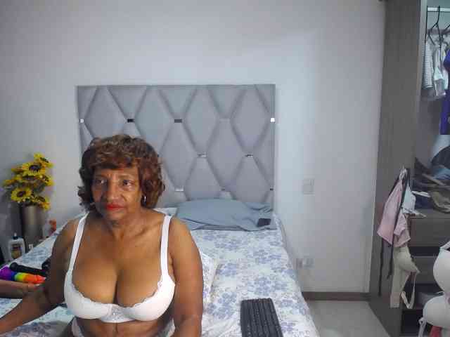 matureflirt69 webcam