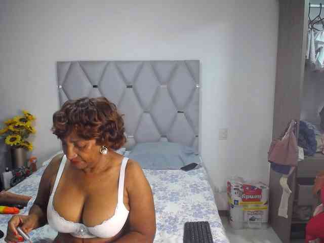 matureflirt69 webcam