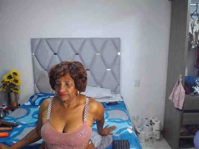 matureflirt69 webcam