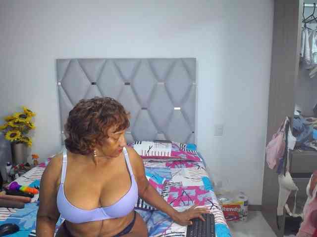 matureflirt69 matureflirt69