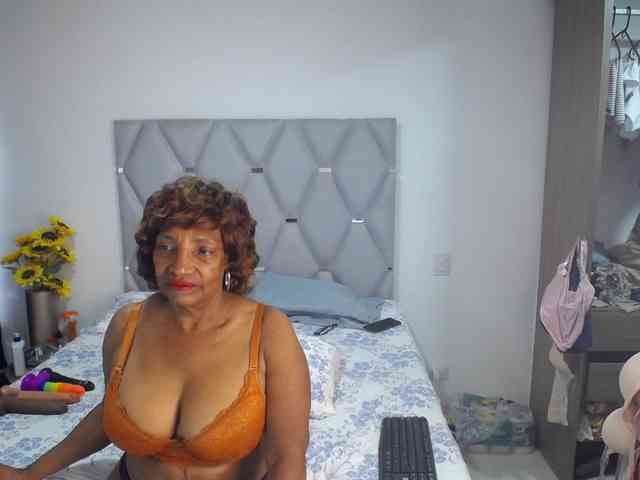 matureflirt69 webcam
