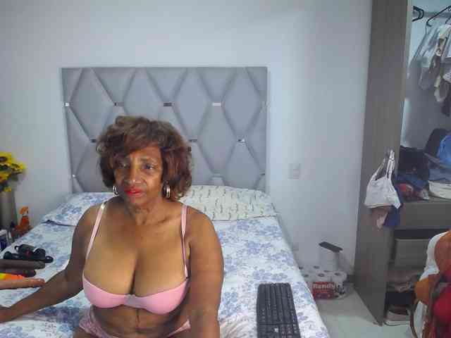matureflirt69 webcam